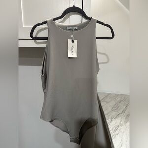 ReoRia Gray Women's Top